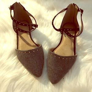 Black and gray flats